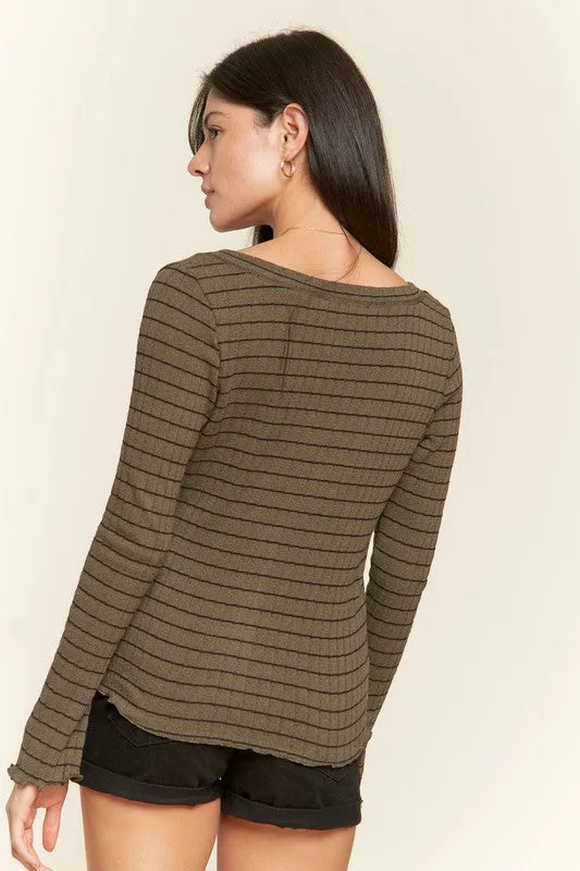 Casual Classic Button Detail Round Neck Striped Fashion Top