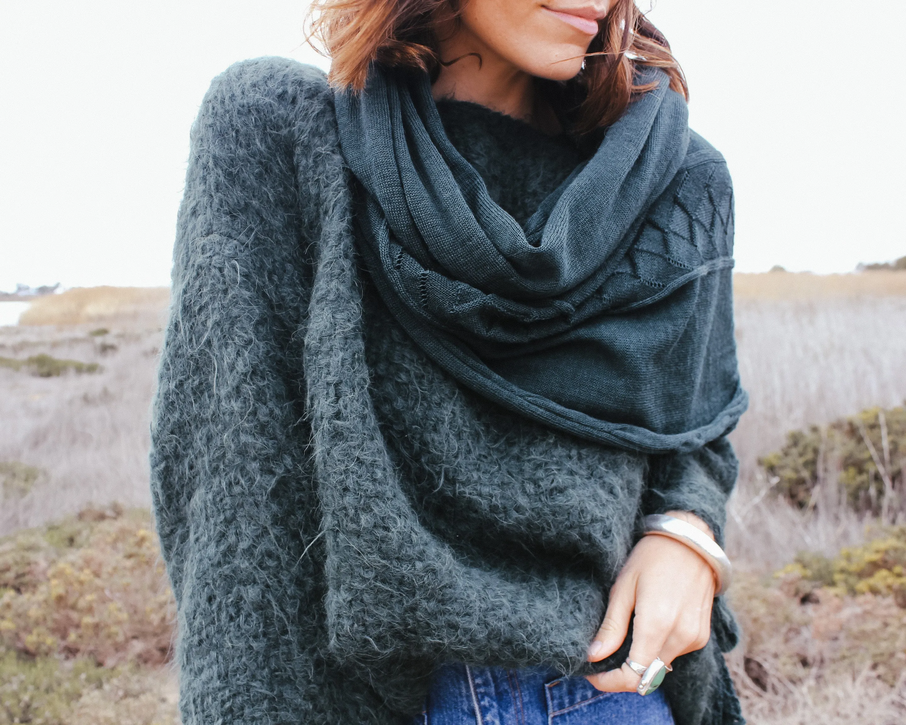 Hand loom sweater detachable collar (Alpaca) Cognac brown