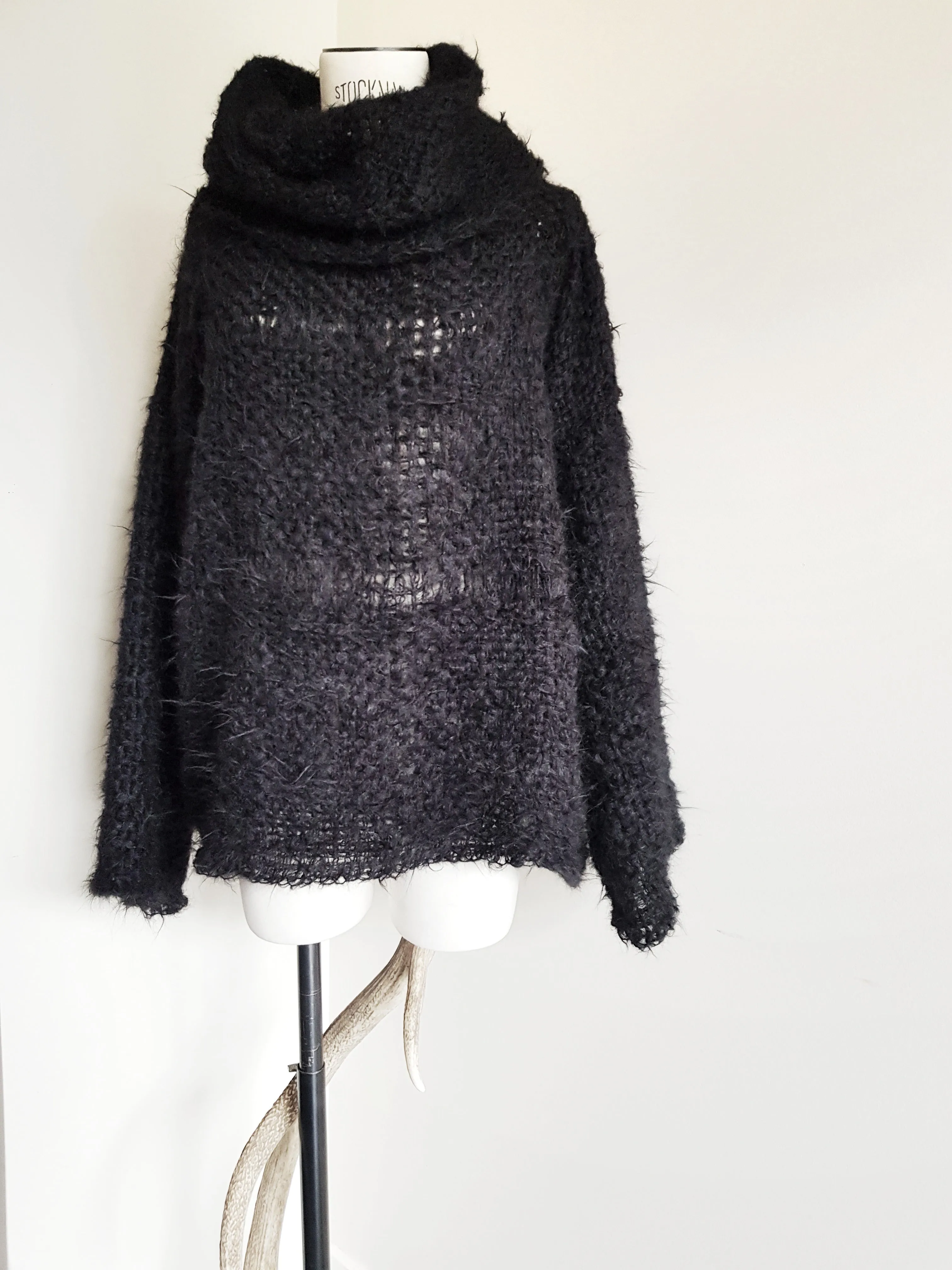 Hand loom sweater detachable collar (Alpaca) Old Gold